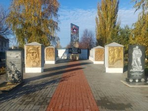 Более 250 памятников защитникам Отечества отремонтировали в волгоградском регионе